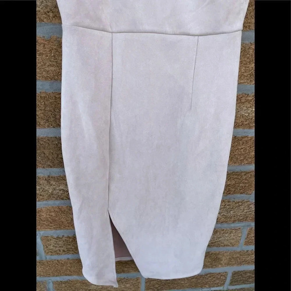 LF Seek the label blush dress medium - Picture 4 of 12